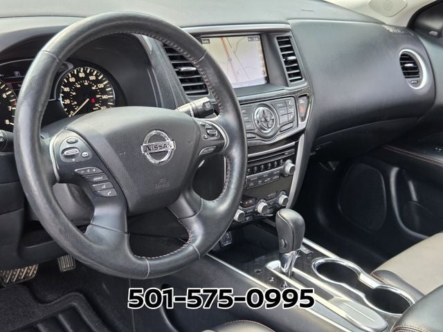 2020 Nissan Pathfinder SL