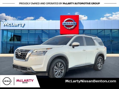 2024 Nissan Pathfinder SV