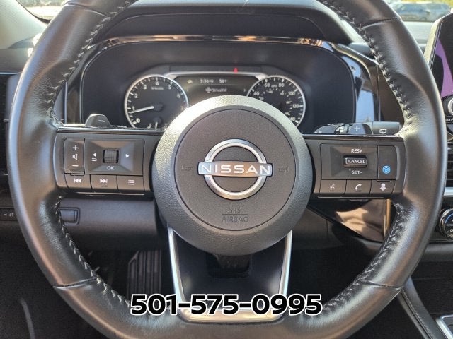 2023 Nissan Pathfinder SV