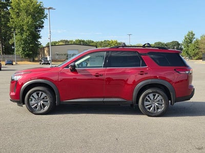 2026 Nissan Pathfinder SV