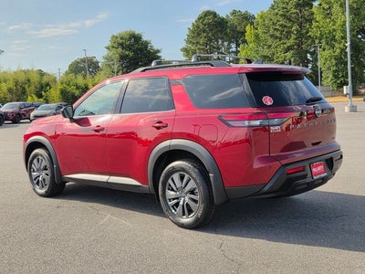 2026 Nissan Pathfinder SV