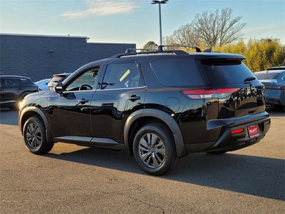 2026 Nissan Pathfinder SV