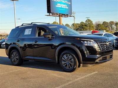 2026 Nissan Pathfinder SV