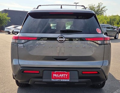 2026 Nissan Pathfinder SV