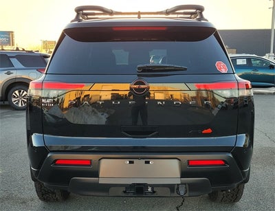 2026 Nissan Pathfinder SV