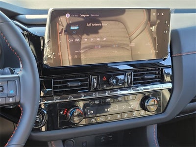 2026 Nissan Pathfinder SV