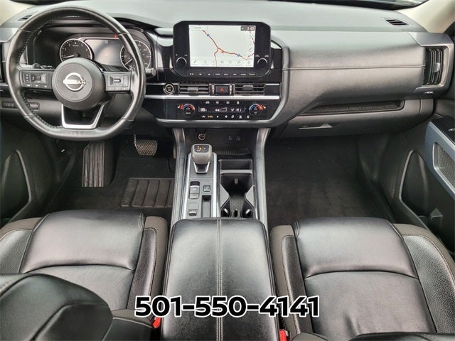 2022 Nissan Pathfinder SL