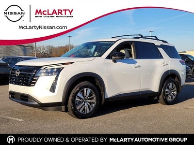 2026 Nissan Pathfinder SL