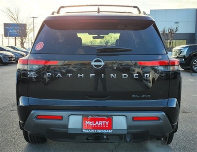 2026 Nissan Pathfinder SL