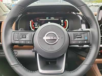 2025 Nissan Pathfinder Platinum