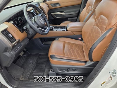 2024 Nissan Pathfinder Platinum