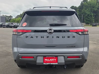 2026 Nissan Pathfinder Platinum