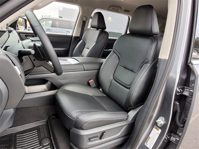 2026 Nissan Armada SV