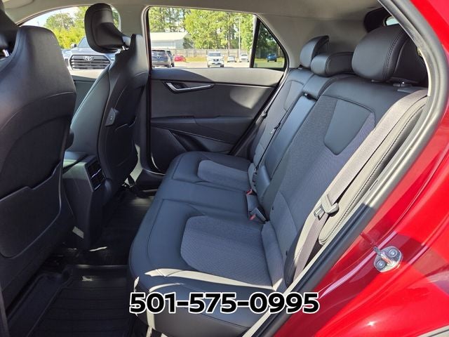 2023 Kia Niro EX
