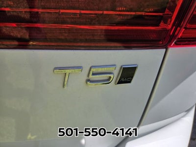 2021 Volvo XC60 T5 Momentum