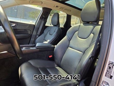 2021 Volvo XC60 T5 Momentum