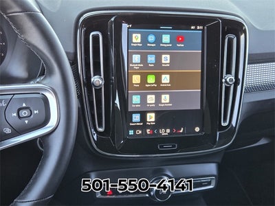 2025 Volvo XC40 B5 Plus Dark Theme