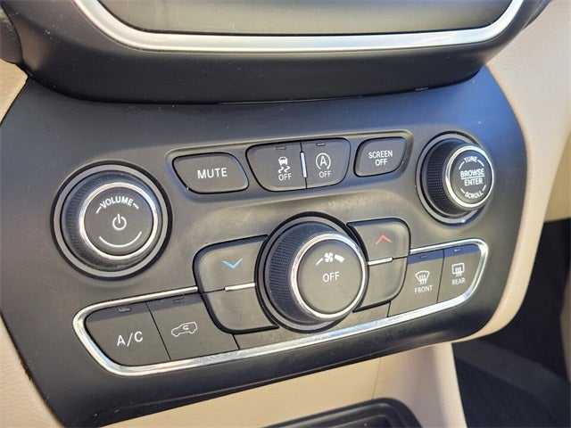 2019 Jeep Cherokee Latitude