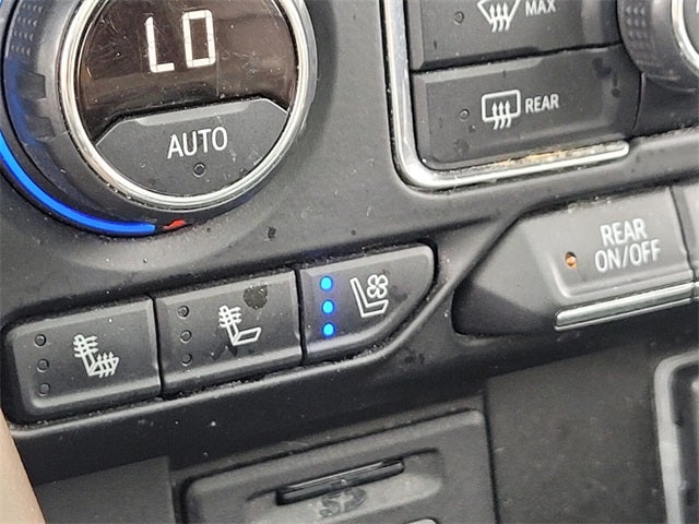 2021 Chevrolet Suburban High Country