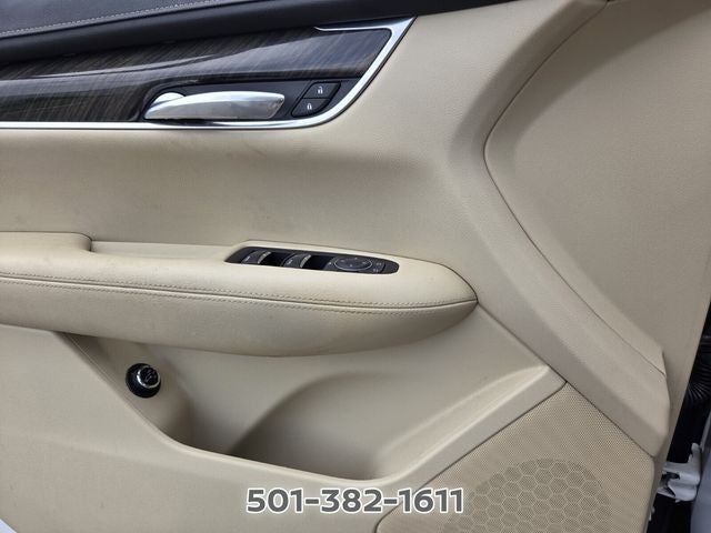 2017 Cadillac XT5 Base