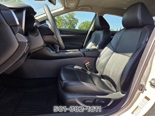 2022 Nissan Maxima SV