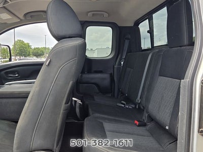 2017 Nissan Titan XD SV