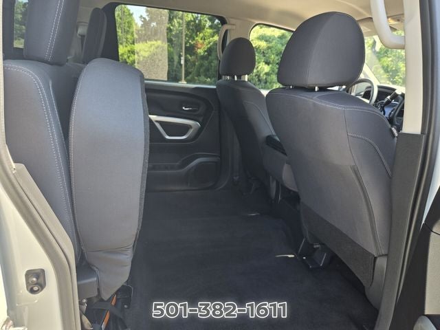 2024 Nissan Titan SV