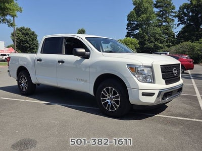 2024 Nissan Titan SV