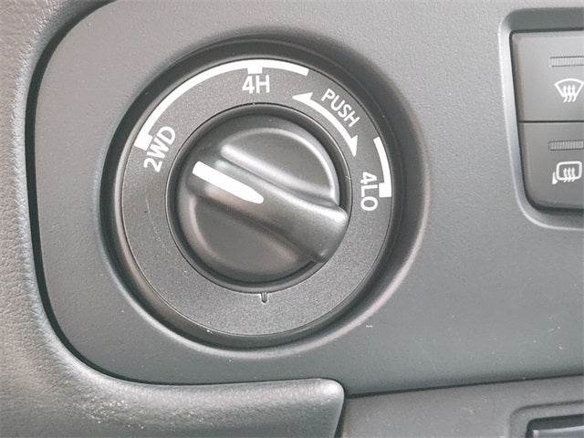 2026 Nissan Frontier SV CONVENIENCE PACKAGE