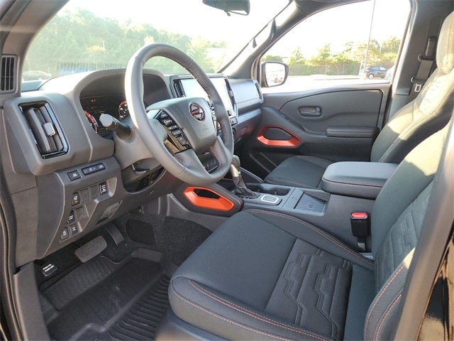 2026 Nissan Frontier PRO-4X CONVENIENCE PACKAGE