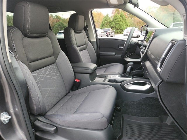 2026 Nissan Frontier SV CONVENIENCE PACKAGE