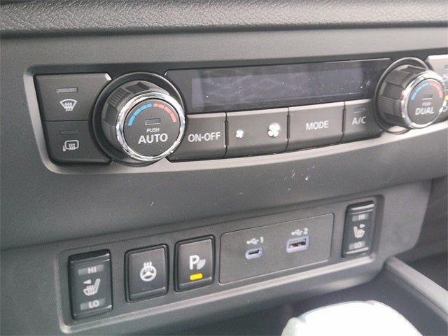 2026 Nissan Frontier SV 4X4 CONVENIENCE PACKAGE