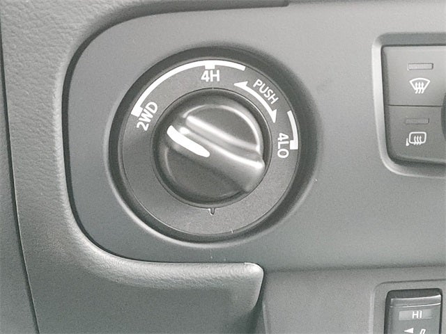 2026 Nissan Frontier SV 4X4 CONVENIENCE PACKAGE