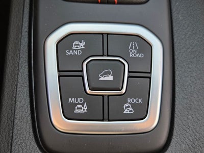 2026 Nissan Frontier PRO-4X CONVENIENCE PACKAGE