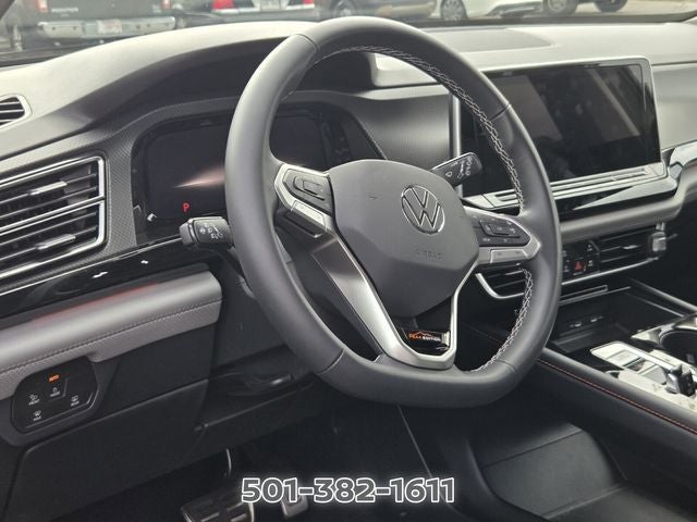 2024 Volkswagen Atlas 2.0T Peak Edition SE w/Technology