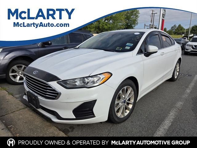 2020 Ford Fusion SE
