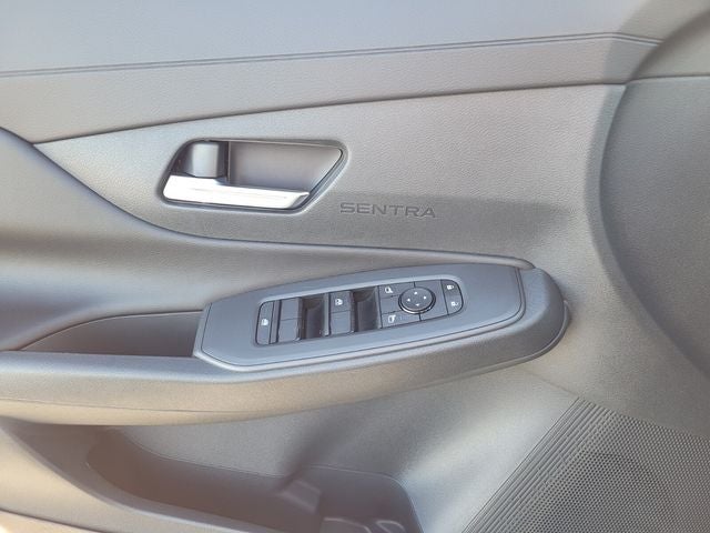 2026 Nissan Sentra SV CONVENIENCE & MOONROOF PACKAGE