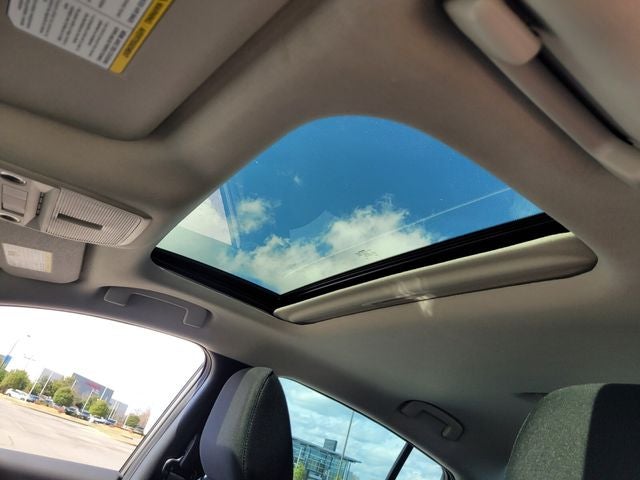 2026 Nissan Sentra SV CONVENIENCE & MOONROOF PACKAGE