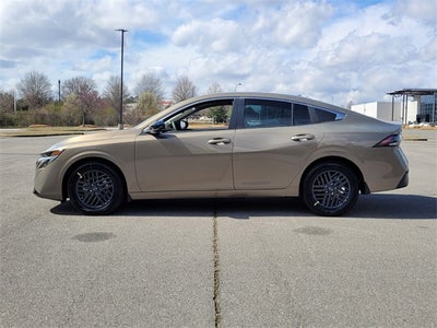 2026 Nissan Sentra SV CONVENIENCE & MOONROOF PACKAGE