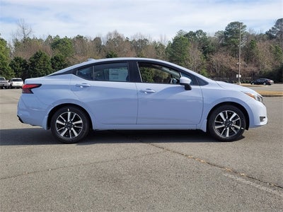 2025 Nissan Versa 1.6 SV