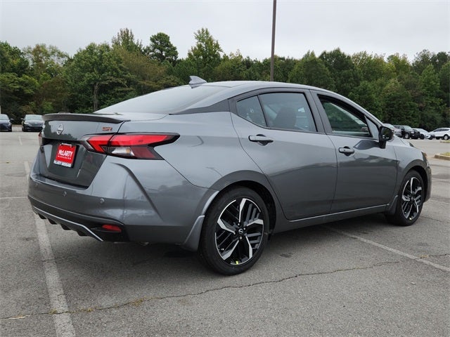 2025 Nissan Versa 1.6 SR