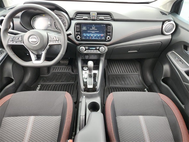 2025 Nissan Versa 1.6 SR