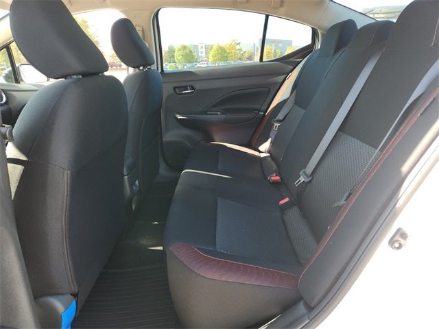 2025 Nissan Versa 1.6 SR