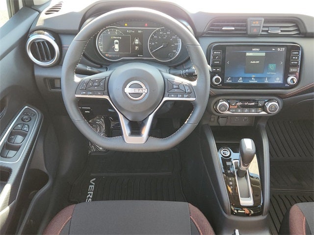 2025 Nissan Versa 1.6 SR
