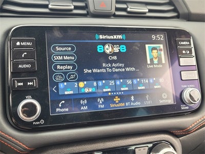 2025 Nissan Versa 1.6 SR