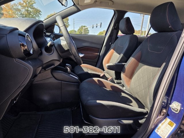 2019 Nissan Kicks SR