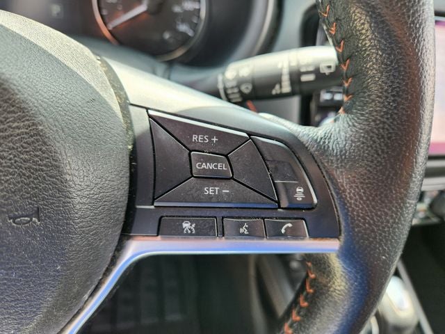 2021 Nissan Kicks SR