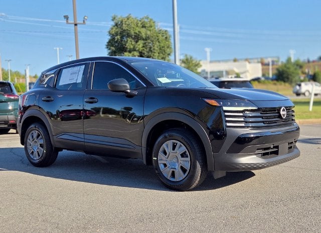 2027 Nissan Kicks S