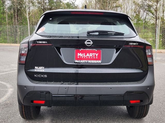2026 Nissan Kicks S