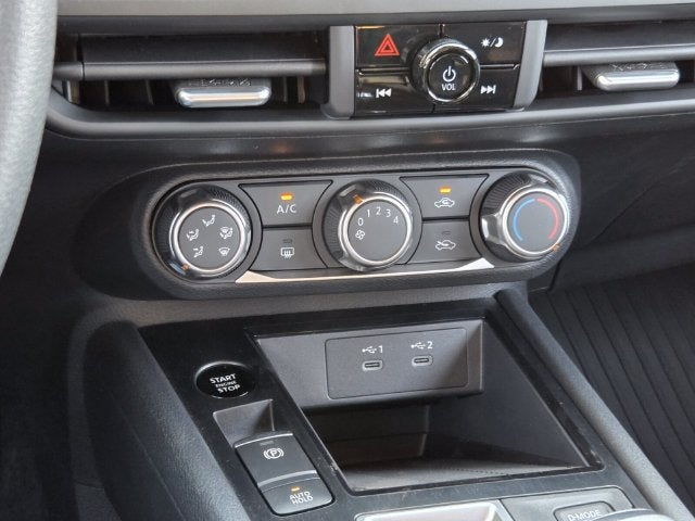 2027 Nissan Kicks S